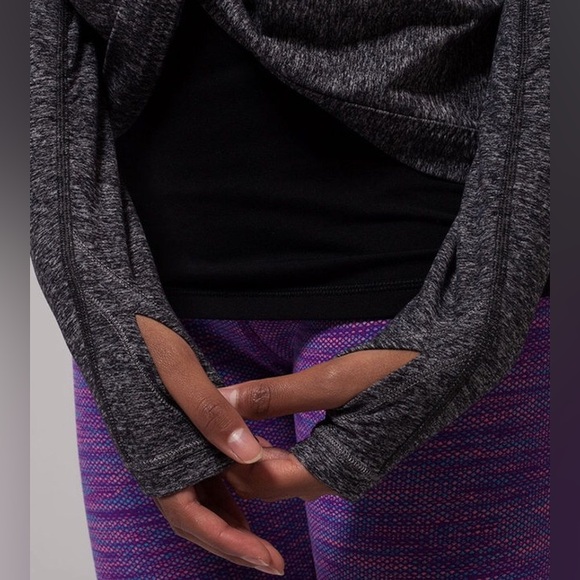 Ivivva by Lululemon Four Count Shrug - Picture 8 of 9